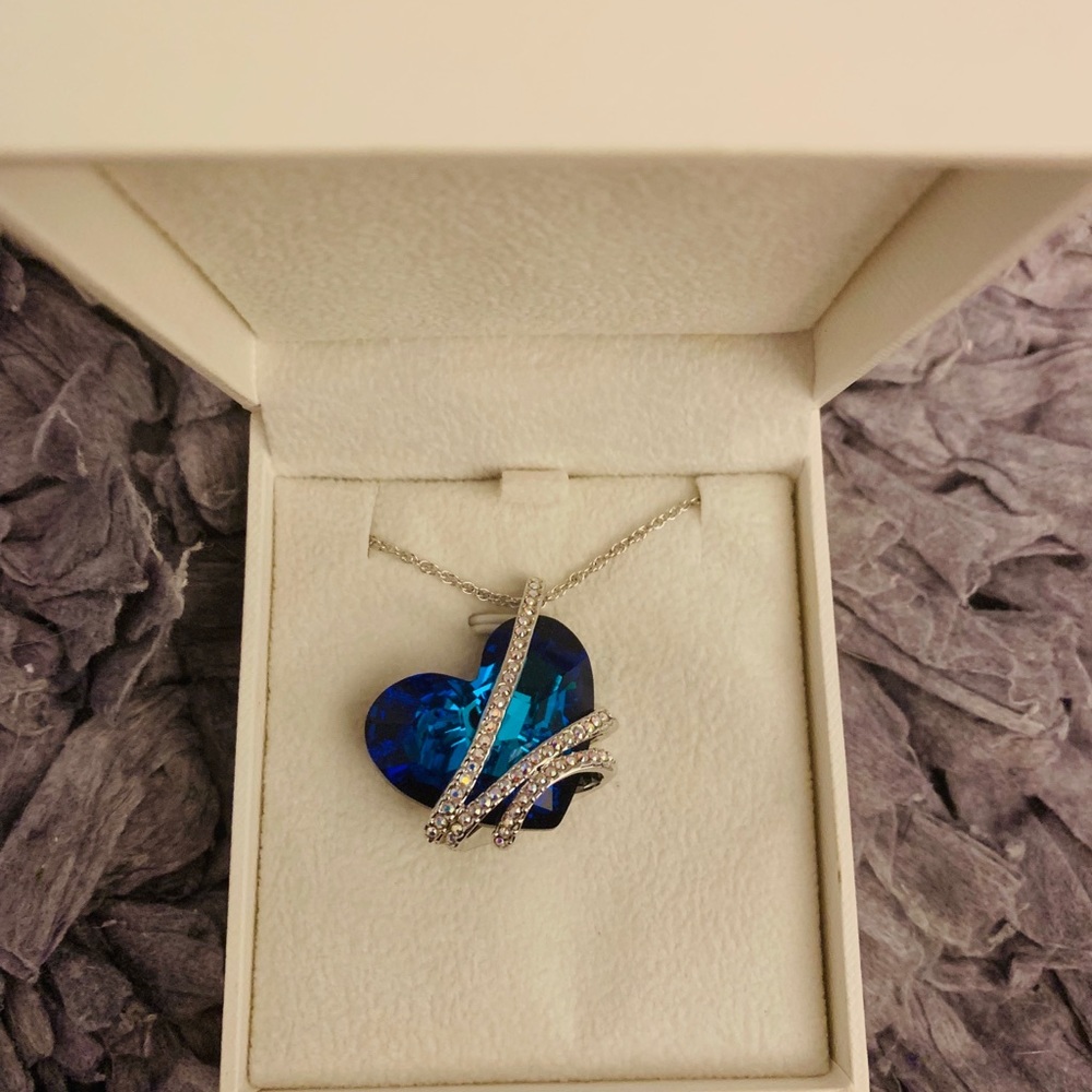 Heart necklace!